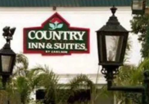 Country Inn Suites Hotel Escorts
