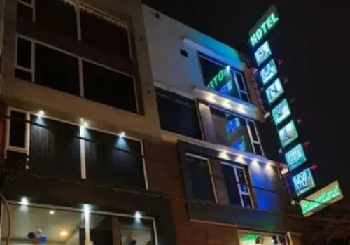 Sun View Internation Hotel Escorts